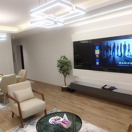 Cfc, New Iconic 2Br Apartment Il Il Cairo Esterno foto