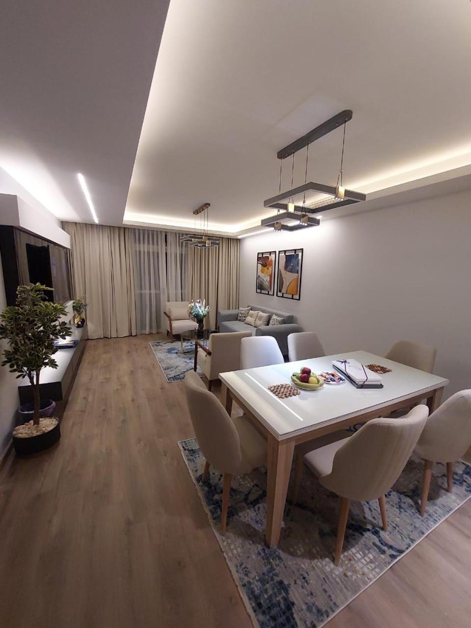 Cfc, New Iconic 2Br Apartment Il Il Cairo Esterno foto